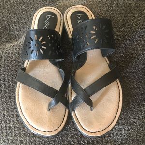 boc sandals in black sz 10